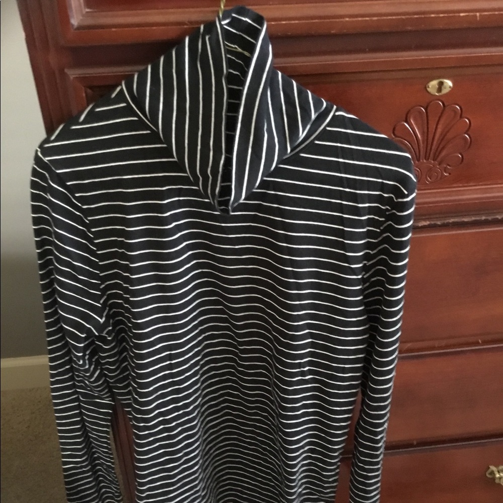 Turtleneck shirt